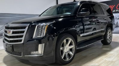 2016 Cadillac Escalade Luxury .468€