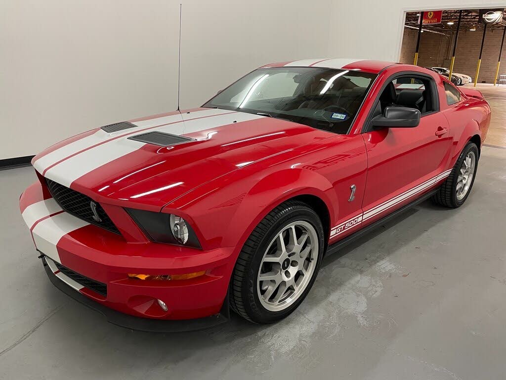 Mustang Shelby GT500 669 €
