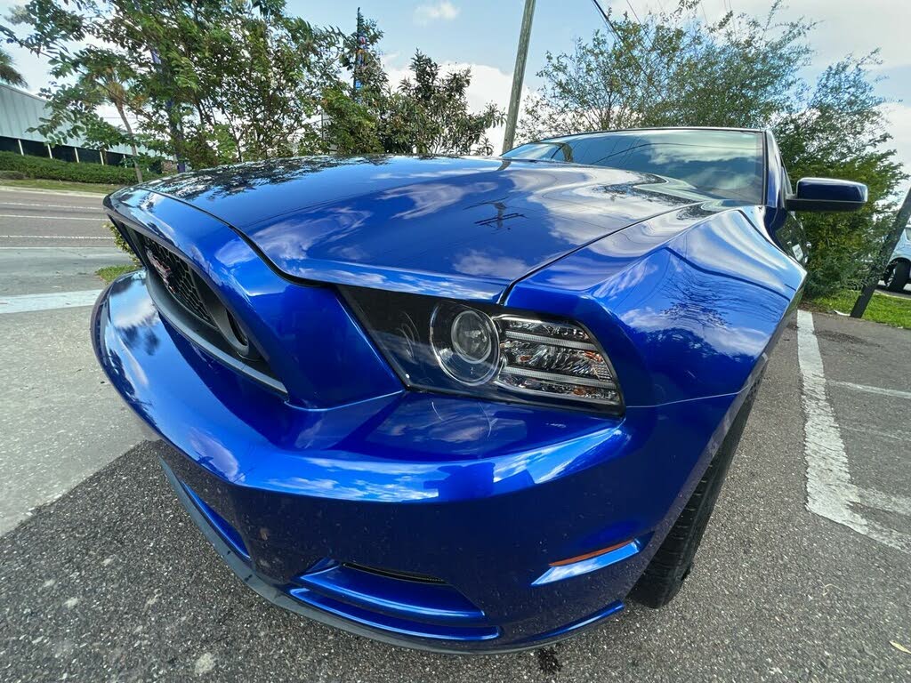 Ford Mustang GT Premium Coupe -415€